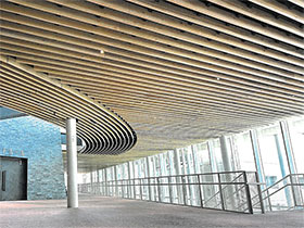 四万十市多目的文化ホール